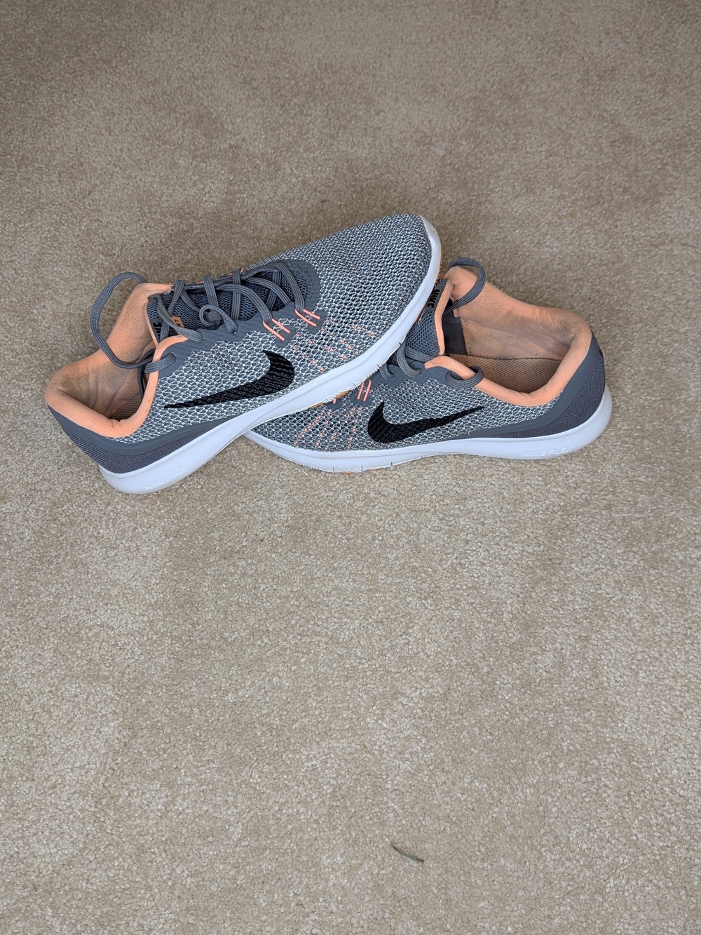 Nike Women’s Gray & Peach Knit Training Sneakers